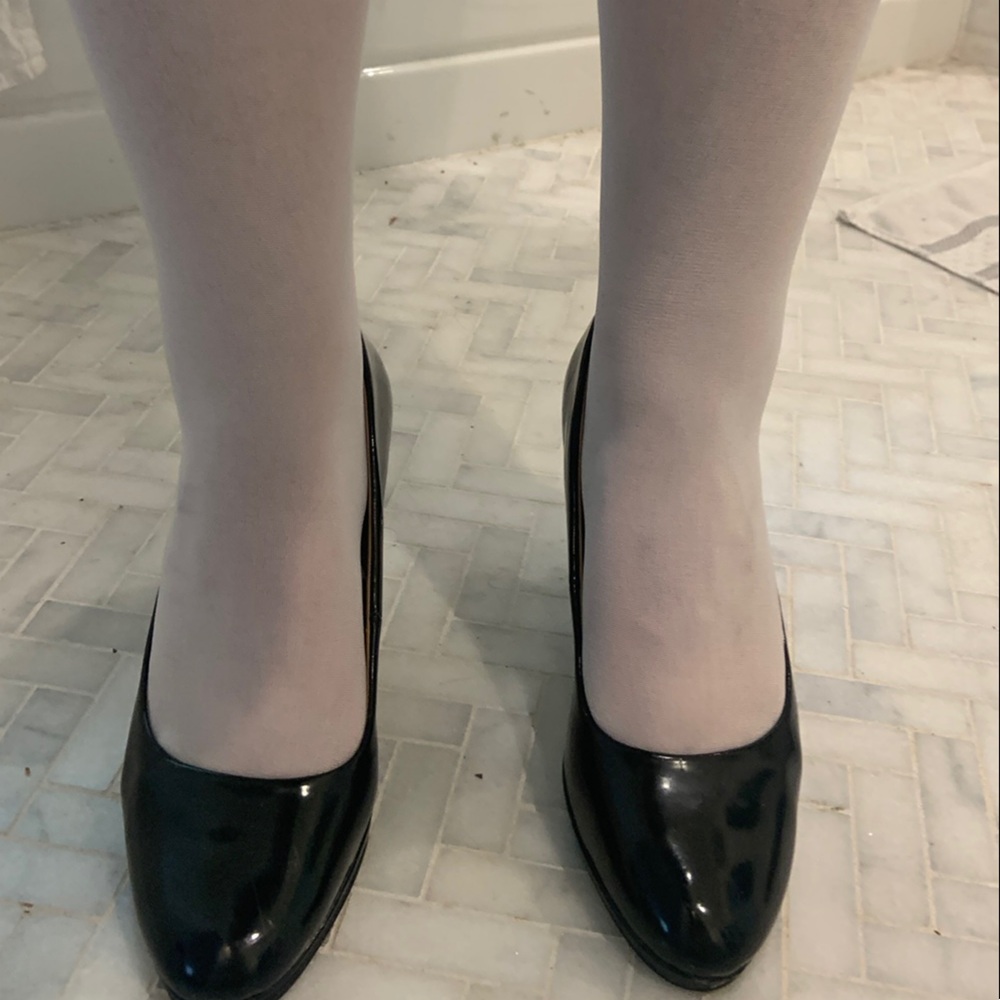 Classic Black High Heeled Pumps